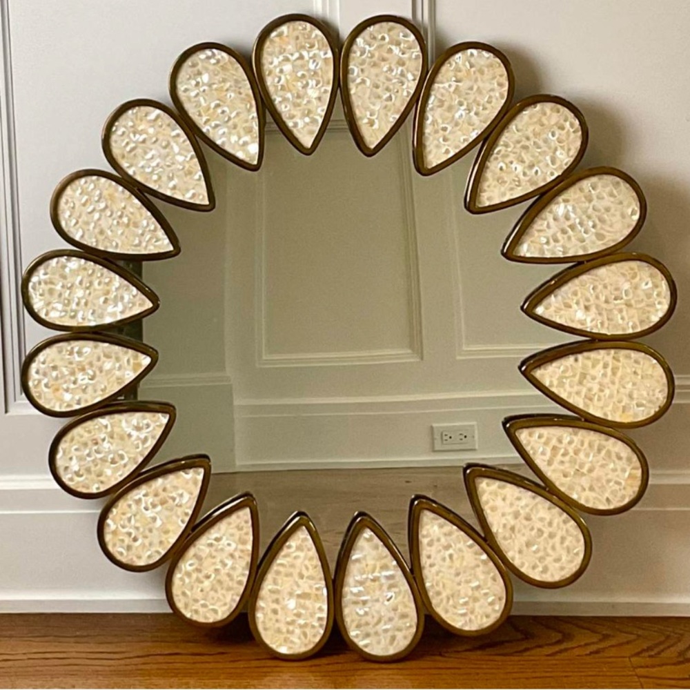 Jonathan Adler Mother-of-Pearl Petal&Brass Wall Accent Mirror. Stunner sale item - Picture 4 of 11